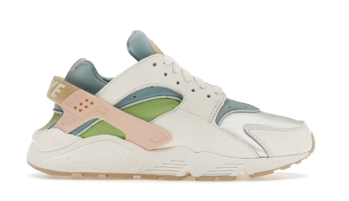 Nike Air Huarache Sun Club (Women's)