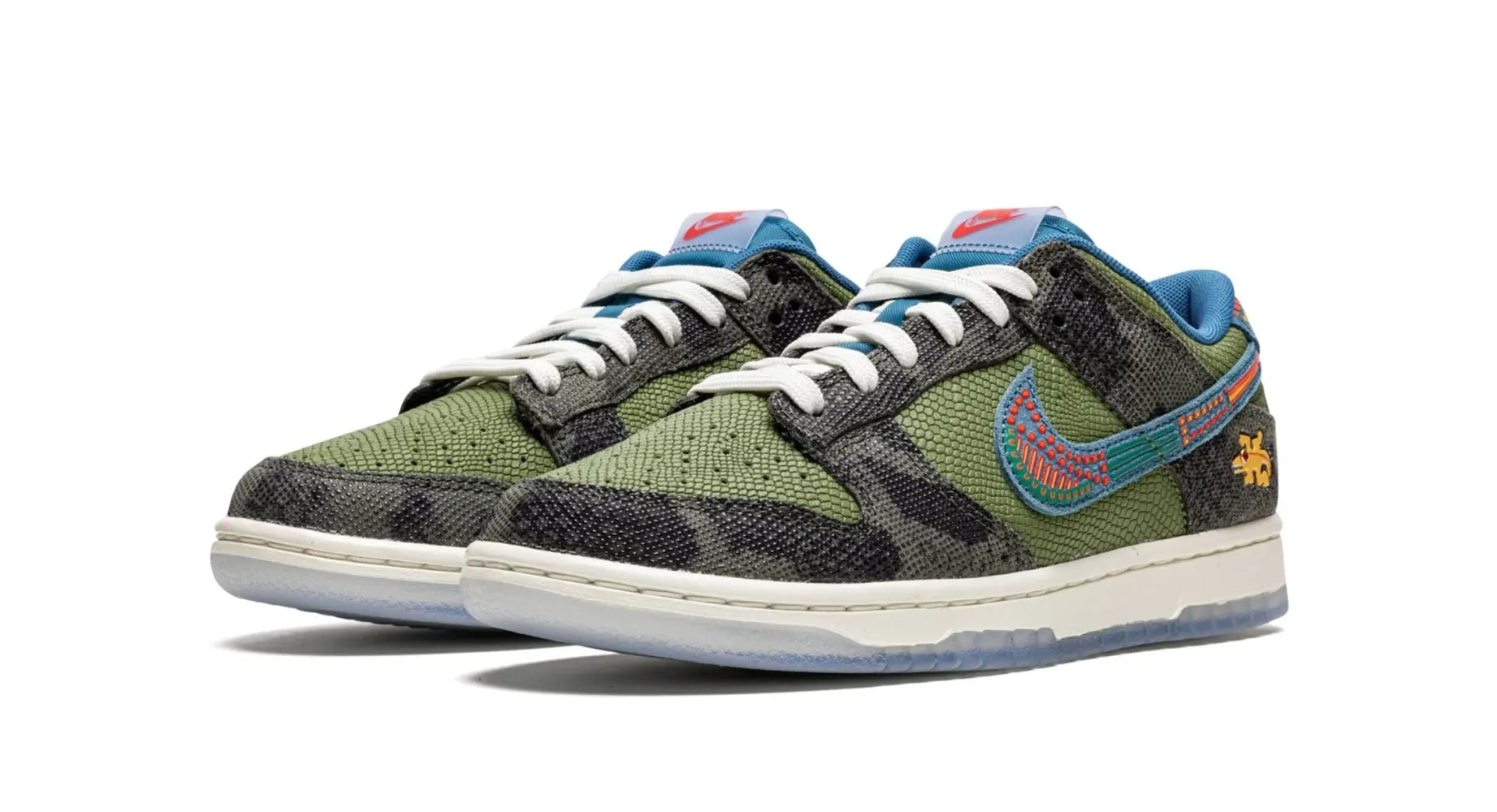 Nike Dunk Low Siempre Familia