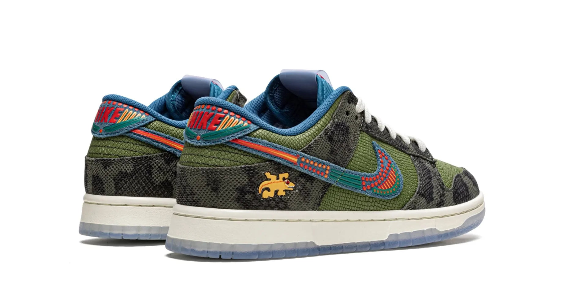 Nike Dunk Low Siempre Familia